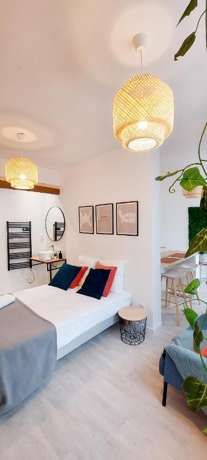 Artpink - Ideal Pros - Proche Commerces - Agathor Montlucon Luaran gambar
