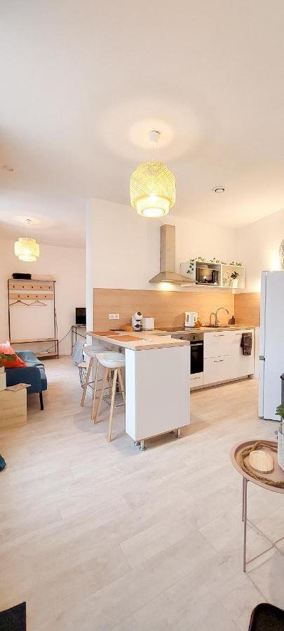 Artpink - Ideal Pros - Proche Commerces - Agathor Montlucon Luaran gambar